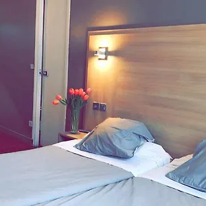 Bristol Republique Otel Paris