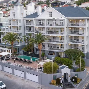 https://romney-park-luxury-suites-wellness-centre.hotels-capetown.com